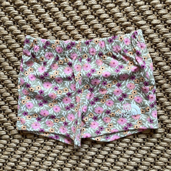 ⭐️SET OF 2⭐️ The North Face Baby Girl’s Summer Set. Size 3M. - Picture 4 of 8